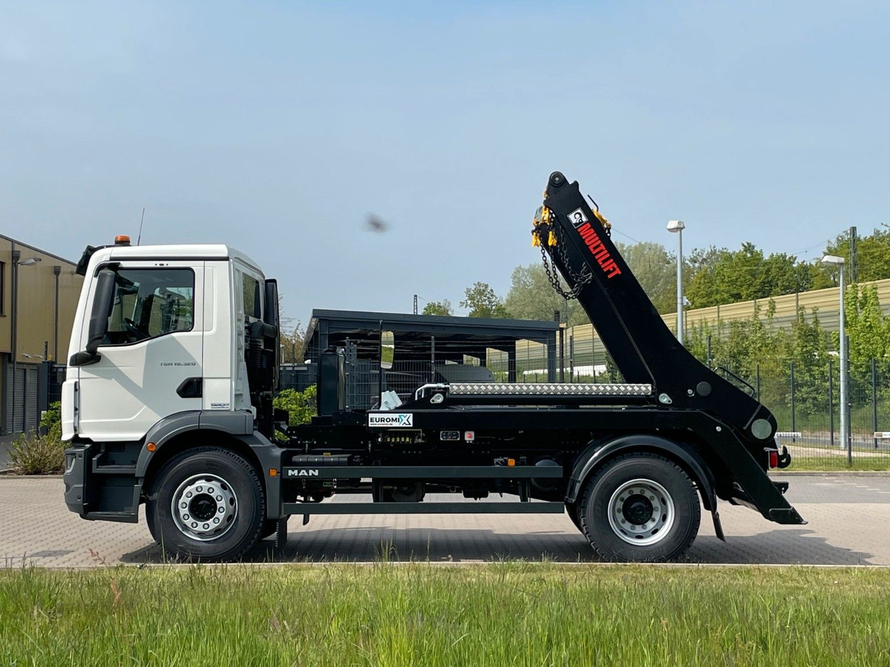 MAN TGM 18.320 4x2 Euro 6e Hiab Multilift Futura 12 - Tovornjak prekucnik, Tovornjak z dvigalom: slika 3 MAN TGM 18.320 4x2 Euro 6e Hiab Multilift Futura 12 - Tovornjak prekucnik, Tovornjak z dvigalom: slika 3