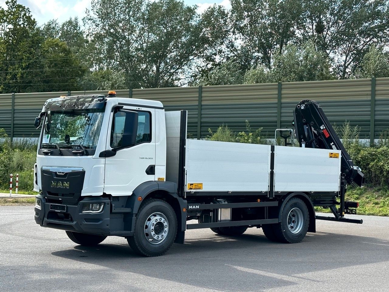 MAN TGM 18.320 4x2 Euro6e Kran Hiab - Tovornjak z dvigalom: slika 2 MAN TGM 18.320 4x2 Euro6e Kran Hiab - Tovornjak z dvigalom: slika 2