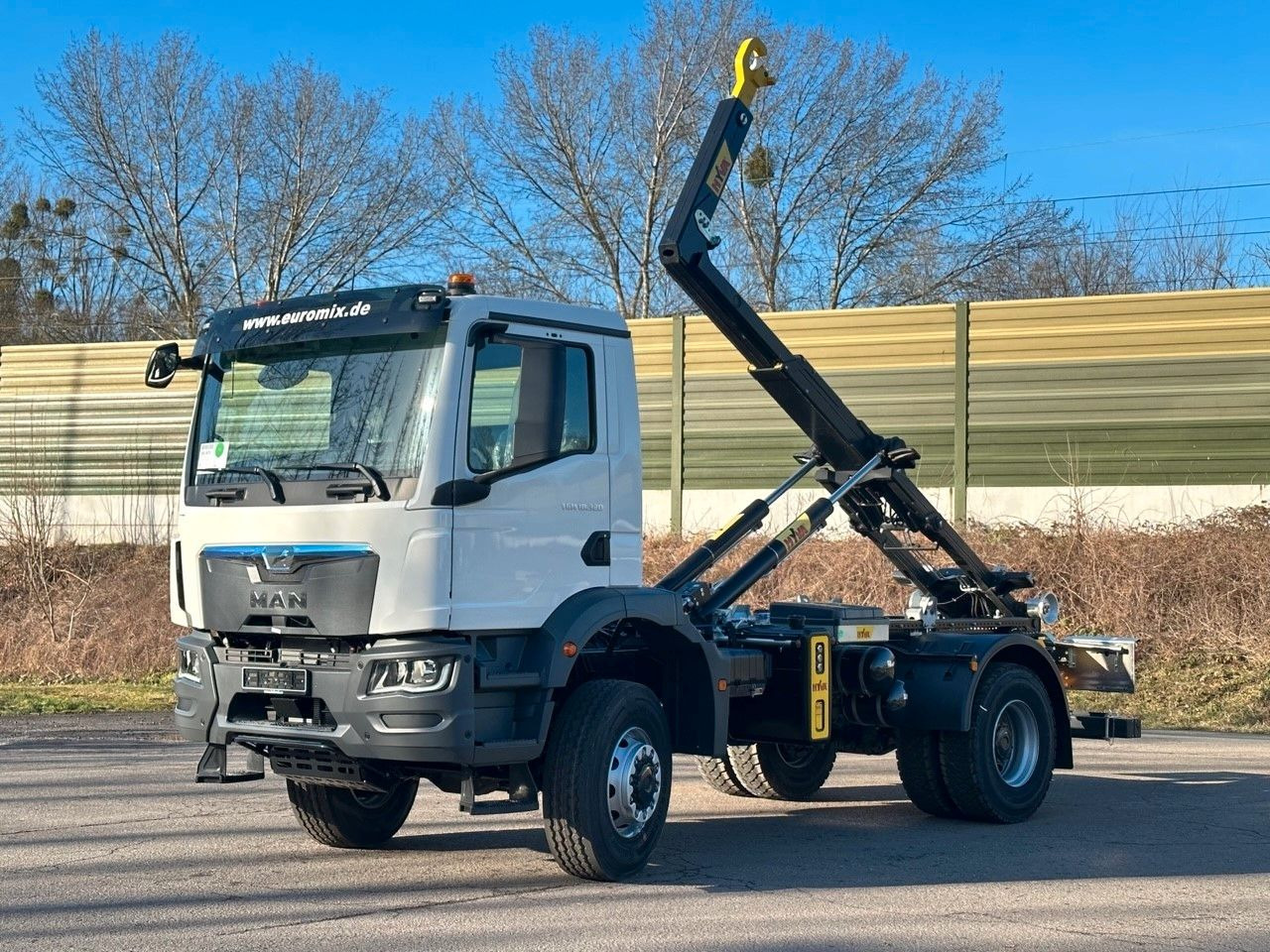 MAN TGM 18.320 4x4 Euro 6e Hyva 12-45 - Kotalni prekucni tovornjak, Tovornjak z dvigalom: slika 1 MAN TGM 18.320 4x4 Euro 6e Hyva 12-45 - Kotalni prekucni tovornjak, Tovornjak z dvigalom: slika 1
