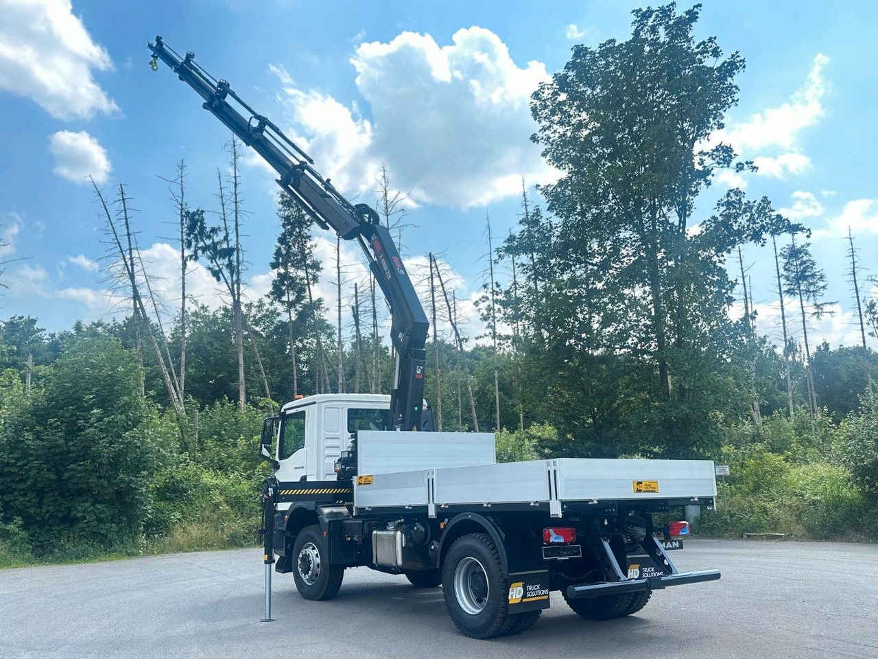 MAN TGM 18.320 4x4 Euro 6e Pritsche Hiab 228-4 Kran - Tovornjak s kesonom, Tovornjak z dvigalom: slika 4 MAN TGM 18.320 4x4 Euro 6e Pritsche Hiab 228-4 Kran - Tovornjak s kesonom, Tovornjak z dvigalom: slika 4