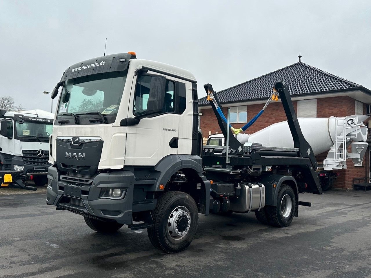MAN TGS 18.400 4x4 Euro 6e Hyva Absetzkipper - Tovornjak prekucnik, Tovornjak z dvigalom: slika 1 MAN TGS 18.400 4x4 Euro 6e Hyva Absetzkipper - Tovornjak prekucnik, Tovornjak z dvigalom: slika 1