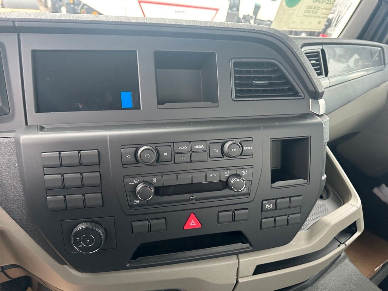 MAN TGS 18.400 4x4 Euro 6e Hyva Absetzkipper - Tovornjak prekucnik, Tovornjak z dvigalom: slika 5 MAN TGS 18.400 4x4 Euro 6e Hyva Absetzkipper - Tovornjak prekucnik, Tovornjak z dvigalom: slika 5