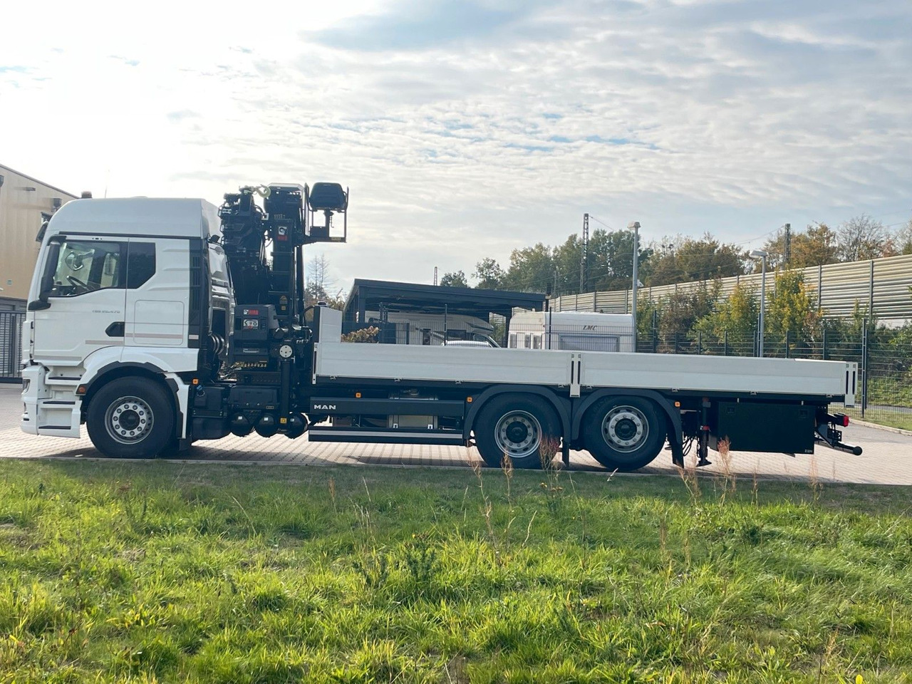 MAN TGS 26.480 /6X Hiab X-HIRRO 302 E-6 JIB 70x4 - Tovornjak z dvigalom: slika 3 MAN TGS 26.480 /6X Hiab X-HIRRO 302 E-6 JIB 70x4 - Tovornjak z dvigalom: slika 3