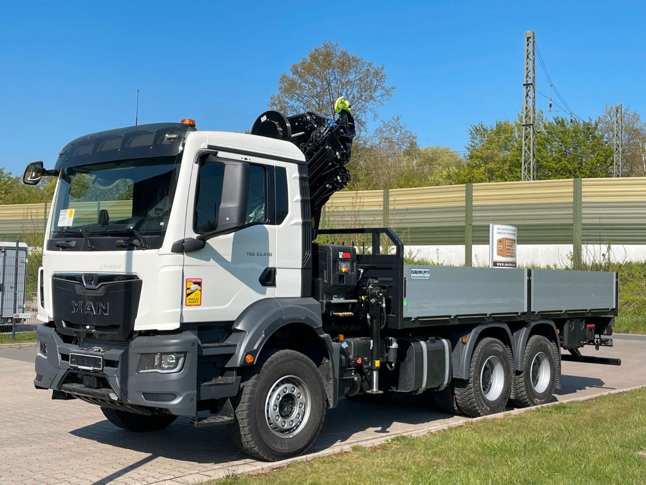 MAN TGS 33.440 6x4 HIAB 228-6 - Tovornjak s kesonom, Tovornjak z dvigalom: slika 2 MAN TGS 33.440 6x4 HIAB 228-6 - Tovornjak s kesonom, Tovornjak z dvigalom: slika 2