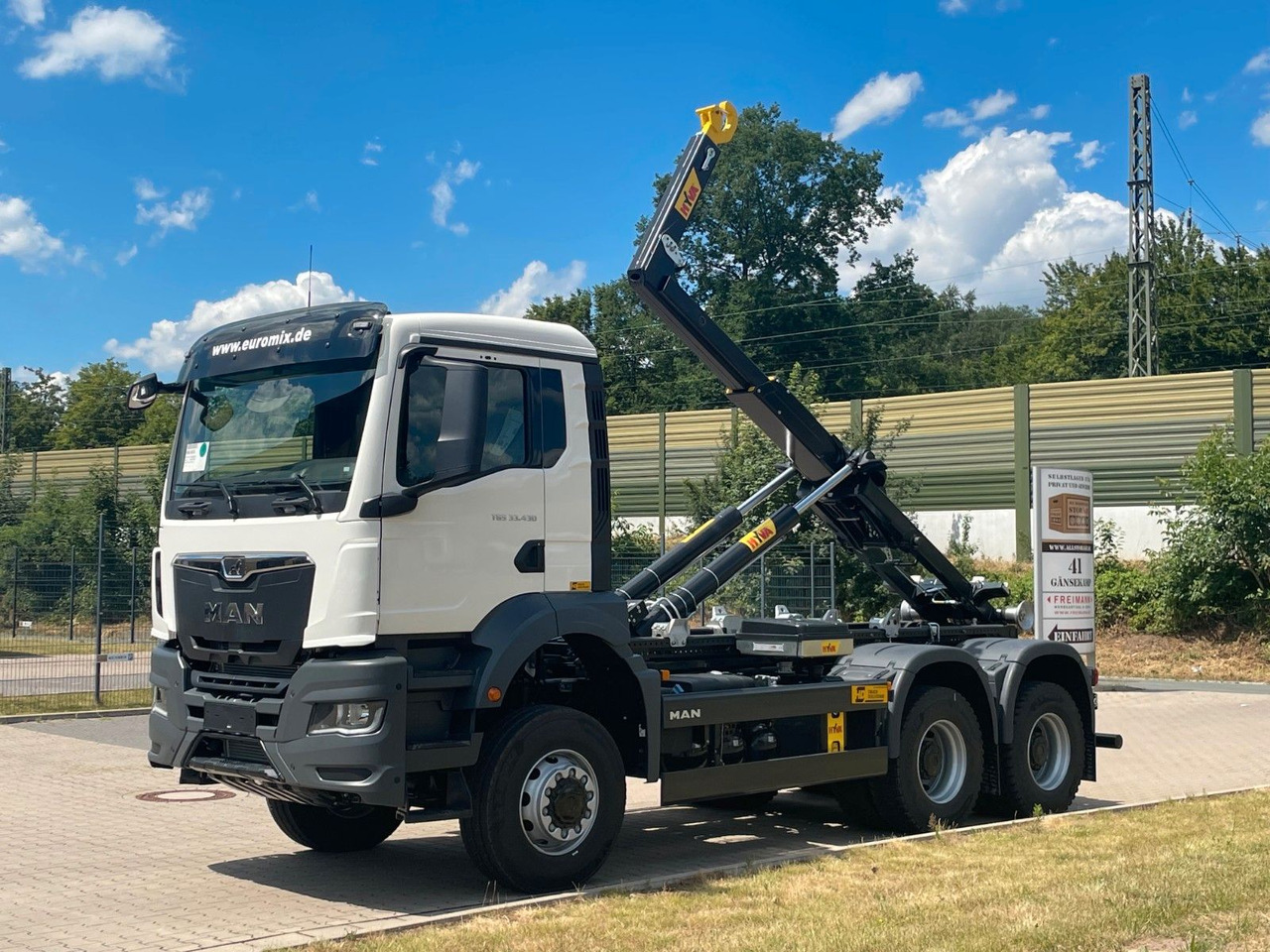 MAN TGS 33.440 6x6 Euro6e Hyva - Hiab MultiLift - Kotalni prekucni tovornjak, Tovornjak z dvigalom: slika 1 MAN TGS 33.440 6x6 Euro6e Hyva - Hiab MultiLift - Kotalni prekucni tovornjak, Tovornjak z dvigalom: slika 1