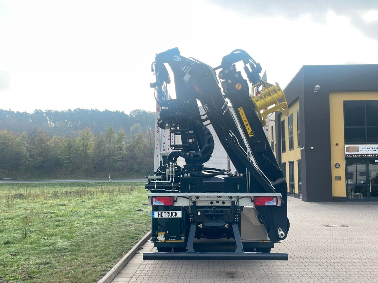 MAN TGS 33.520 6X6 Euro6e Loglift 165 Z Retarder - Tovornjak za prevoz lesa, Tovornjak z dvigalom: slika 5 MAN TGS 33.520 6X6 Euro6e Loglift 165 Z Retarder - Tovornjak za prevoz lesa, Tovornjak z dvigalom: slika 5
