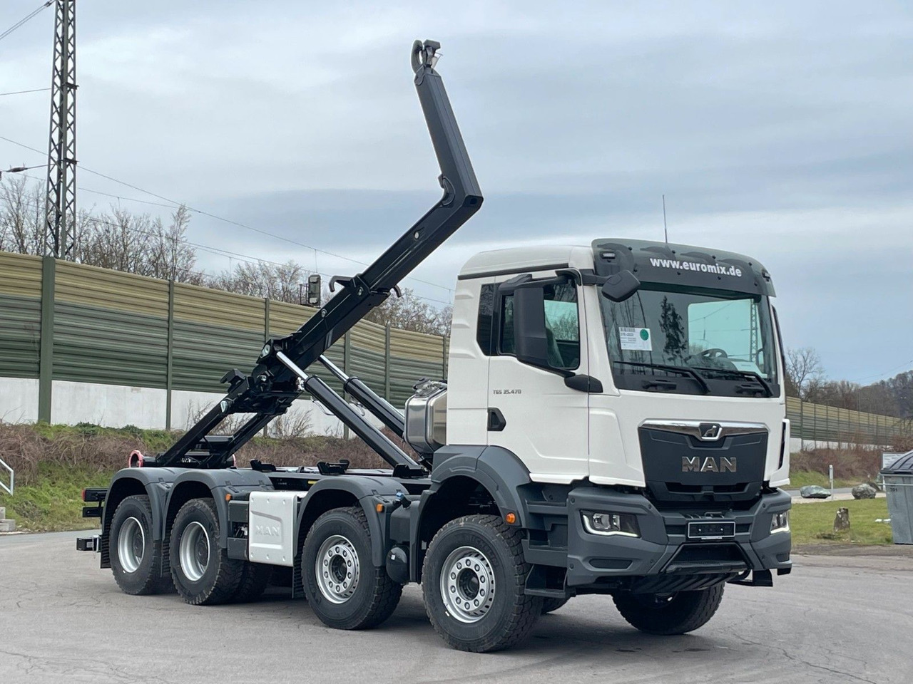 MAN TGS 35.480 8x4 Euro6e Hiab MultLift Abrollkipper - Kotalni prekucni tovornjak, Tovornjak z dvigalom: slika 1 MAN TGS 35.480 8x4 Euro6e Hiab MultLift Abrollkipper - Kotalni prekucni tovornjak, Tovornjak z dvigalom: slika 1