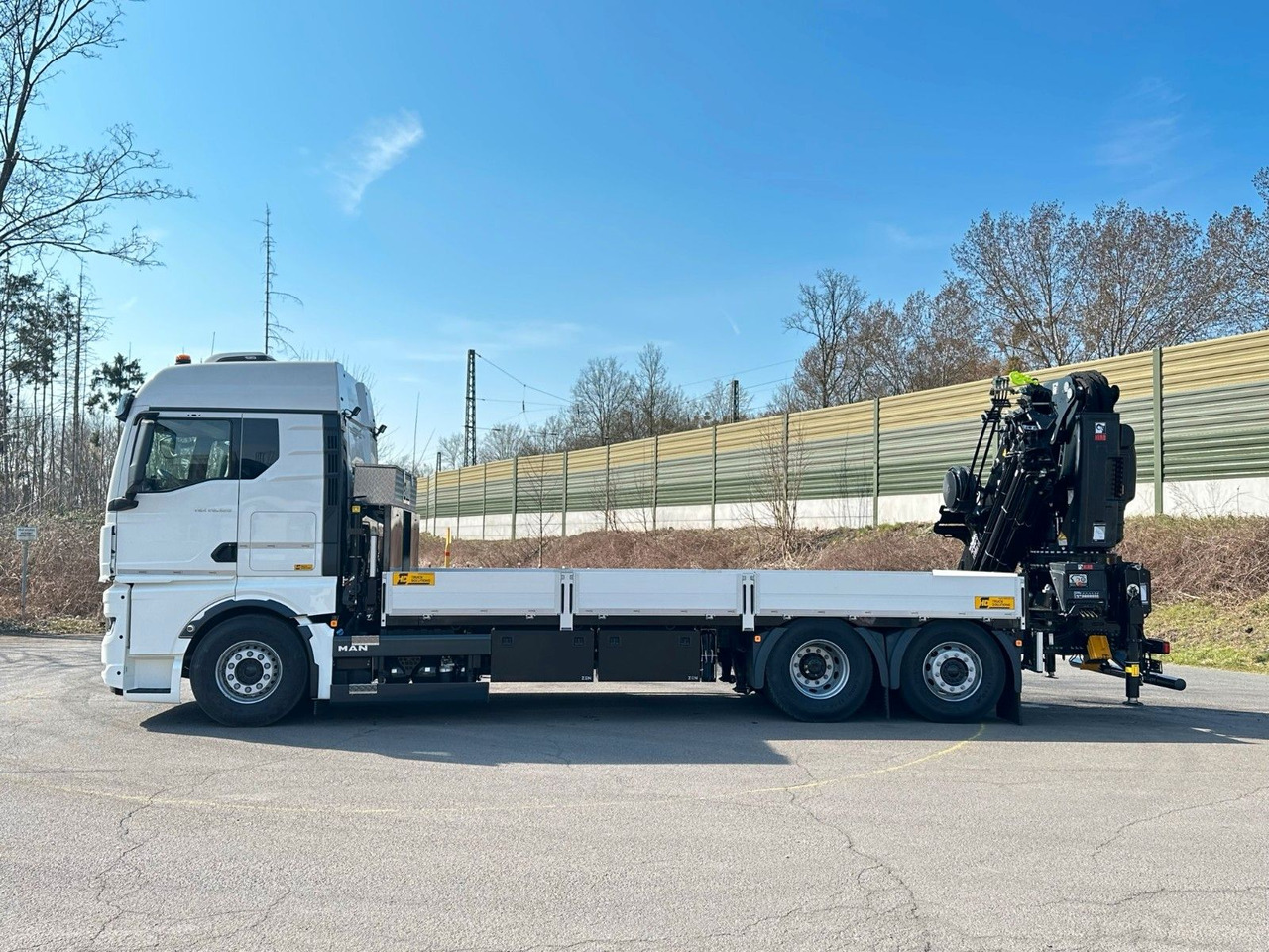 MAN TGX 26.520 TG3 Retarder / 6X2 Hiab 548 E 8 - Tovornjak z dvigalom: slika 3 MAN TGX 26.520 TG3 Retarder / 6X2 Hiab 548 E 8 - Tovornjak z dvigalom: slika 3