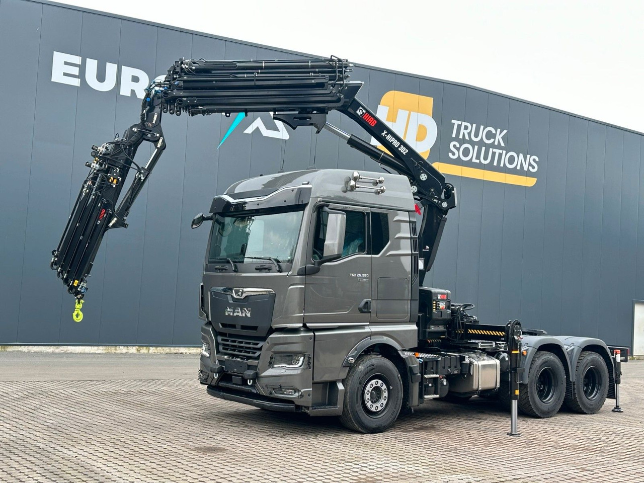 MAN TGX 26.580 6x4 Kran Hiab 302-6 + Jib-4 - Tovornjak z dvigalom: slika 1 MAN TGX 26.580 6x4 Kran Hiab 302-6 + Jib-4 - Tovornjak z dvigalom: slika 1