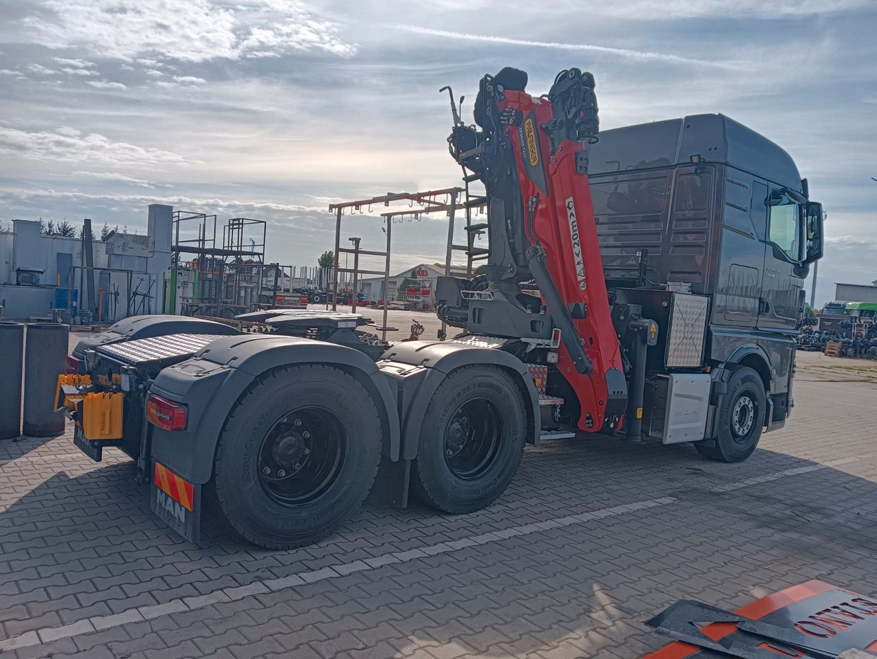 MAN TGX 26.580 6x4 LANGHOLZ EPSILON TZ 17 - Tovornjak za prevoz lesa, Tovornjak z dvigalom: slika 2 MAN TGX 26.580 6x4 LANGHOLZ EPSILON TZ 17 - Tovornjak za prevoz lesa, Tovornjak z dvigalom: slika 2