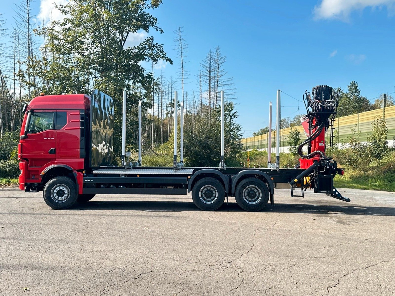 MAN TGX 33.510 6X4 BL Euro6e EPSILON 150 Z - Tovornjak za prevoz lesa, Tovornjak z dvigalom: slika 4 MAN TGX 33.510 6X4 BL Euro6e EPSILON 150 Z - Tovornjak za prevoz lesa, Tovornjak z dvigalom: slika 4