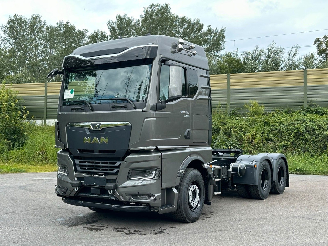 MAN TGX 26.580 6x4 Retarder - Vlačilec: slika 1 MAN TGX 26.580 6x4 Retarder - Vlačilec: slika 1
