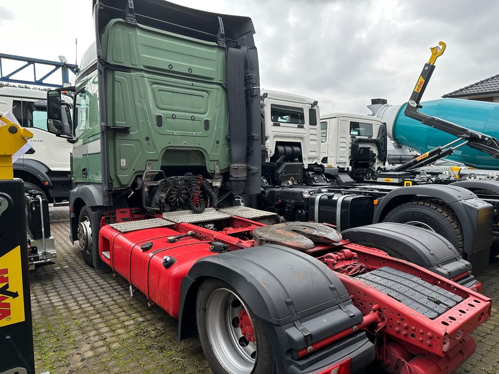 Mercedes-Benz 1842 4x2 Euro 6 Retarder 4x Vorhanden - Vlačilec: slika 2 Mercedes-Benz 1842 4x2 Euro 6 Retarder 4x Vorhanden - Vlačilec: slika 2