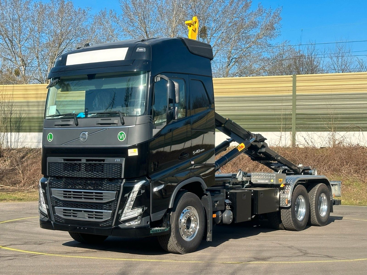 Volvo FH 540 6x4 Abrollkipper Hyva 20-60 - Kotalni prekucni tovornjak, Tovornjak z dvigalom: slika 2 Volvo FH 540 6x4 Abrollkipper Hyva 20-60 - Kotalni prekucni tovornjak, Tovornjak z dvigalom: slika 2