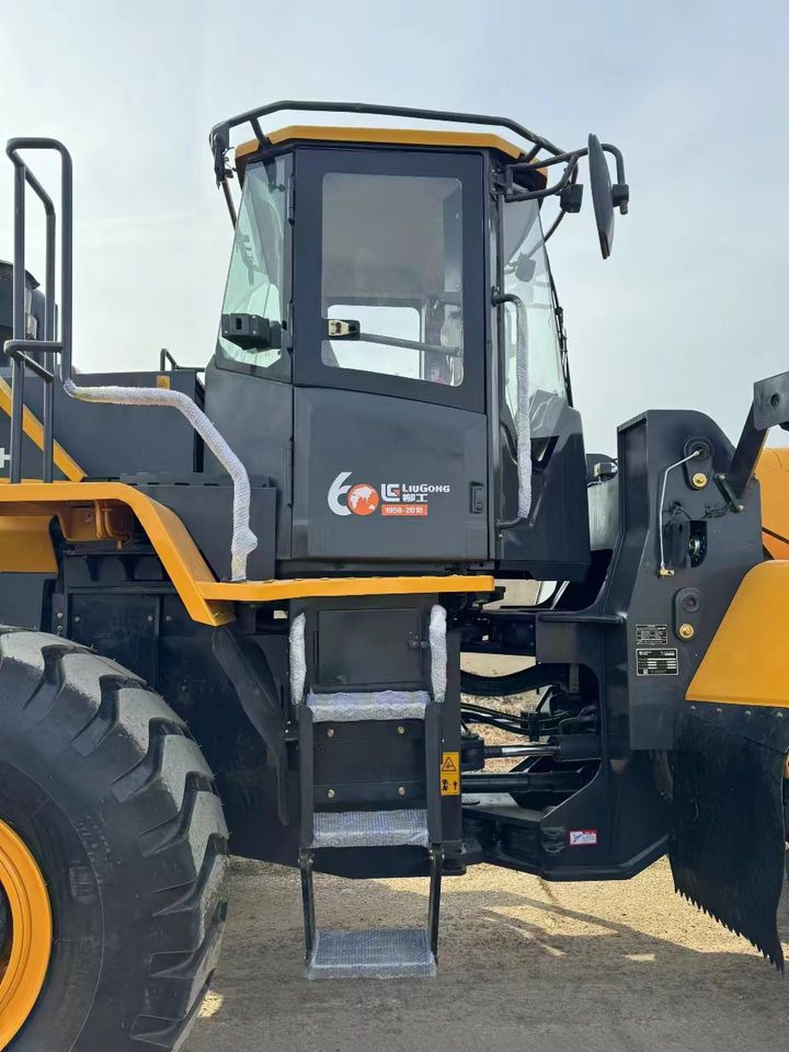 China LiuGong 862H 856H China Construction Equipment USED CLG862H CLG856H Wheel Loader 2022 - Kolesni nakladalec: slika 3 China LiuGong 862H 856H China Construction Equipment USED CLG862H CLG856H Wheel Loader 2022 - Kolesni nakladalec: slika 3