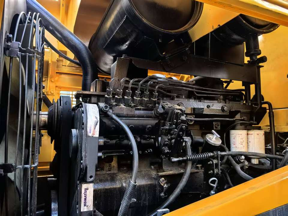 Japan Komatsu WA380-3 WA380-6 WA400-1 WA400-3 WA320-6 WA430-5 Mining Wheel Loader, Used Komatsu WA380 Mini Front End Loader - Kolesni nakladalec: slika 5 Japan Komatsu WA380-3 WA380-6 WA400-1 WA400-3 WA320-6 WA430-5 Mining Wheel Loader, Used Komatsu WA380 Mini Front End Loader - Kolesni nakladalec: slika 5