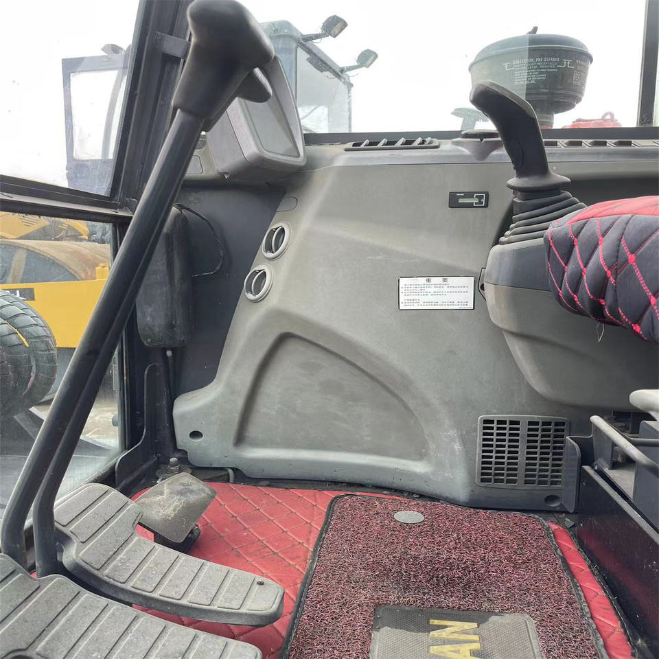 Original Color Used Doosan Dx55 Mini Excavator Used 5 Ton 5.5ton Mini Doosan Excavator for Sale Used Doosan Dx55-9c - Mini bager: slika 4 Original Color Used Doosan Dx55 Mini Excavator Used 5 Ton 5.5ton Mini Doosan Excavator for Sale Used Doosan Dx55-9c - Mini bager: slika 4