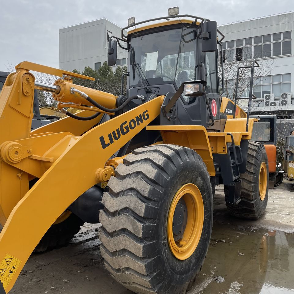 The Second-hand Front-end Loader Liugong 856H Is a Hot Seller in Shanghai, China - Kolesni nakladalec: slika 4 The Second-hand Front-end Loader Liugong 856H Is a Hot Seller in Shanghai, China - Kolesni nakladalec: slika 4