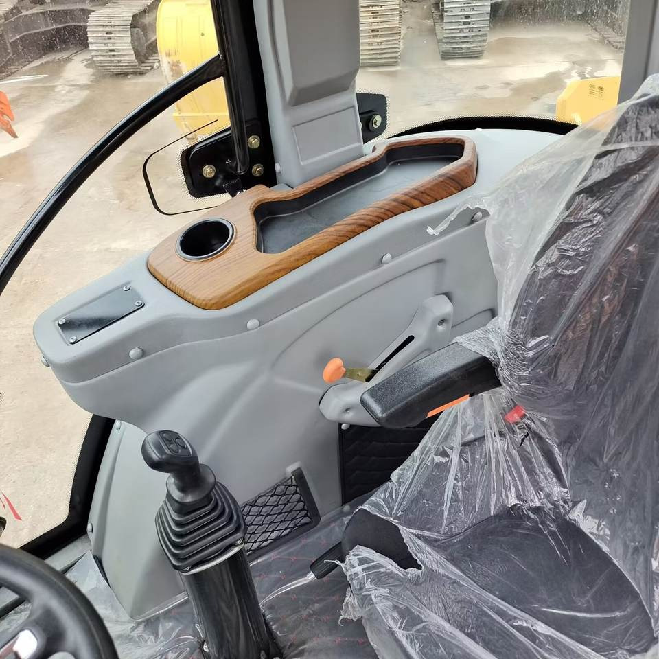 Used Caterpillar CAT 420F 420F2 Backhoe Loader Retro Excavator CAT420F CAT420F2 Cheap Price for Sale - Bager nakladalec: slika 4 Used Caterpillar CAT 420F 420F2 Backhoe Loader Retro Excavator CAT420F CAT420F2 Cheap Price for Sale - Bager nakladalec: slika 4