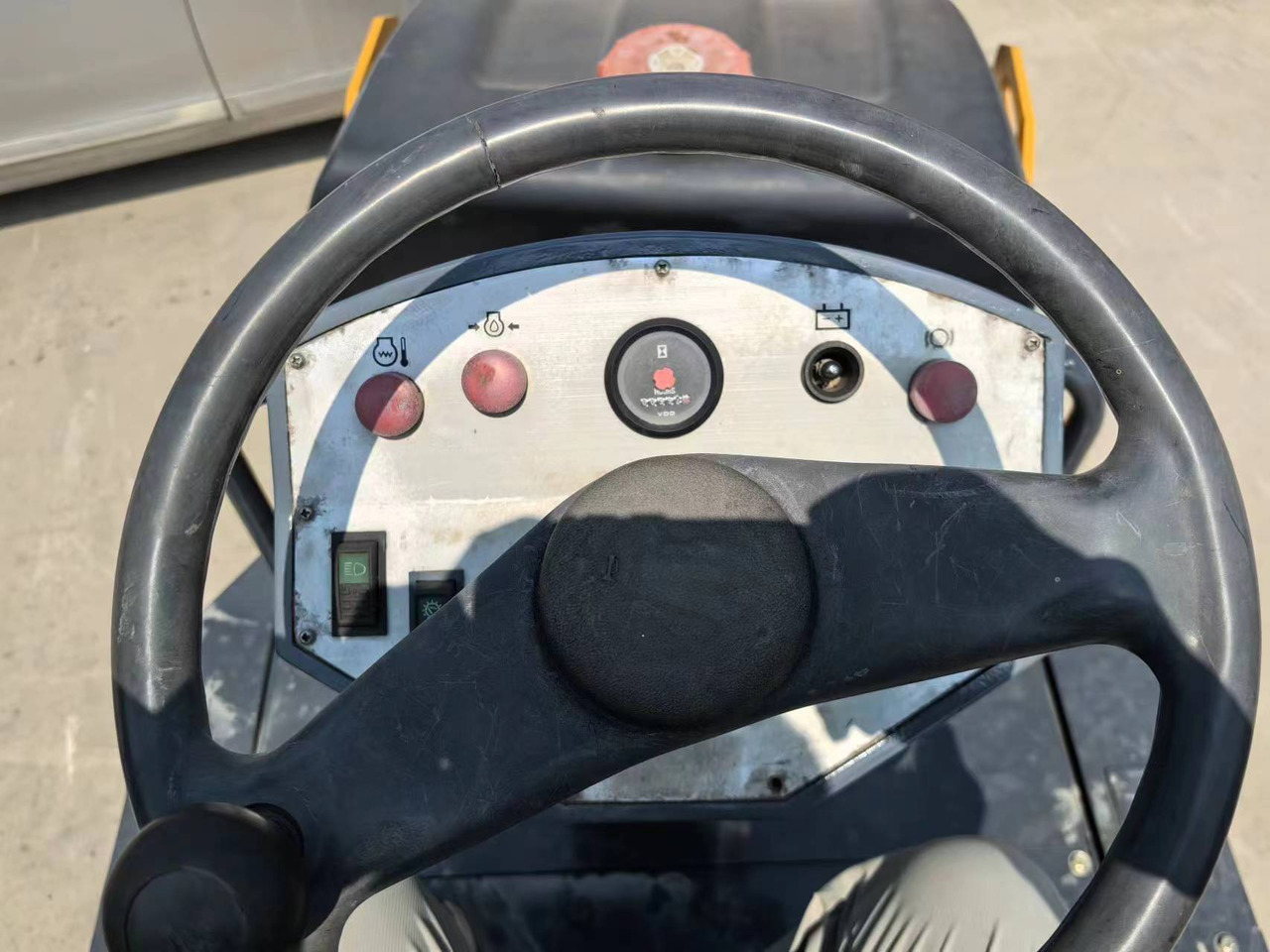 XCMG XMR60E - Valjar: slika 5 XCMG XMR60E - Valjar: slika 5