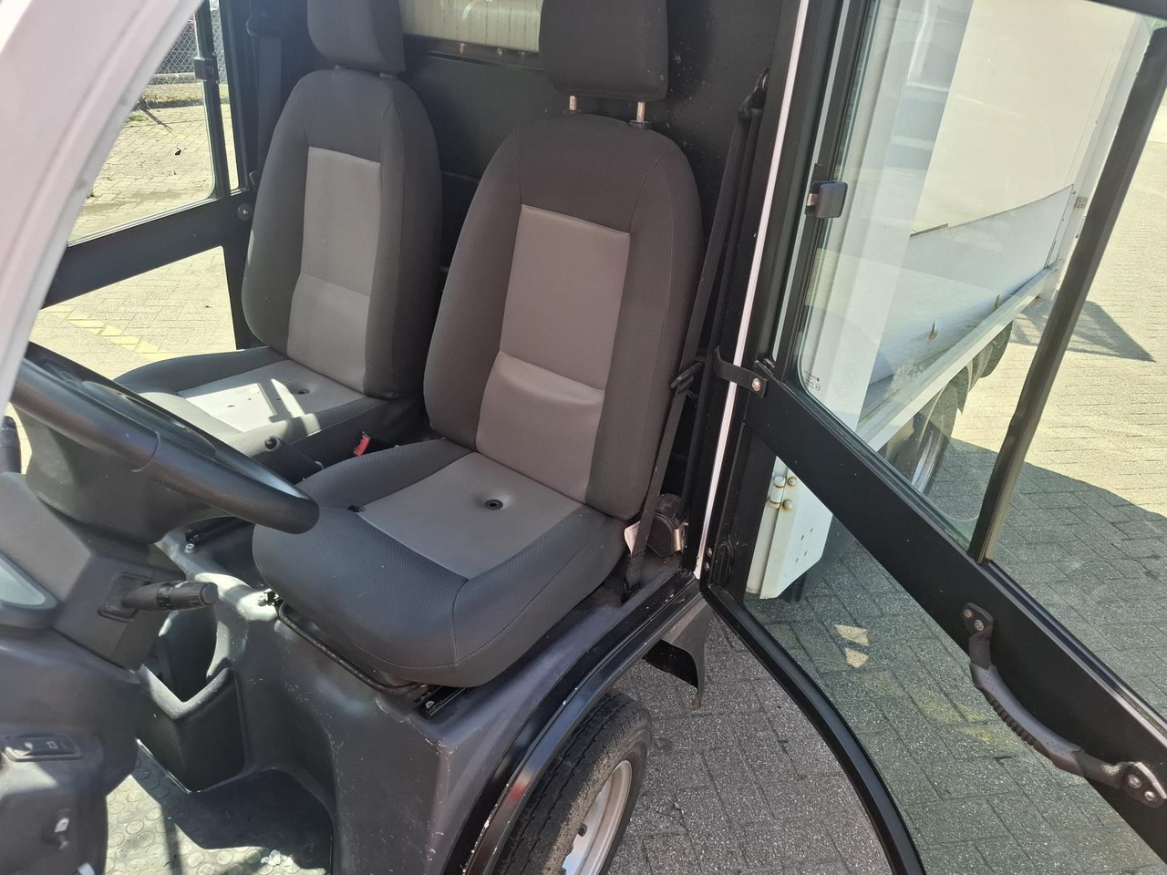Aixam Mega E-Worker Elektrische Bakwagen RV-606-R - Voziček za golf: slika 5 Aixam Mega E-Worker Elektrische Bakwagen RV-606-R - Voziček za golf: slika 5