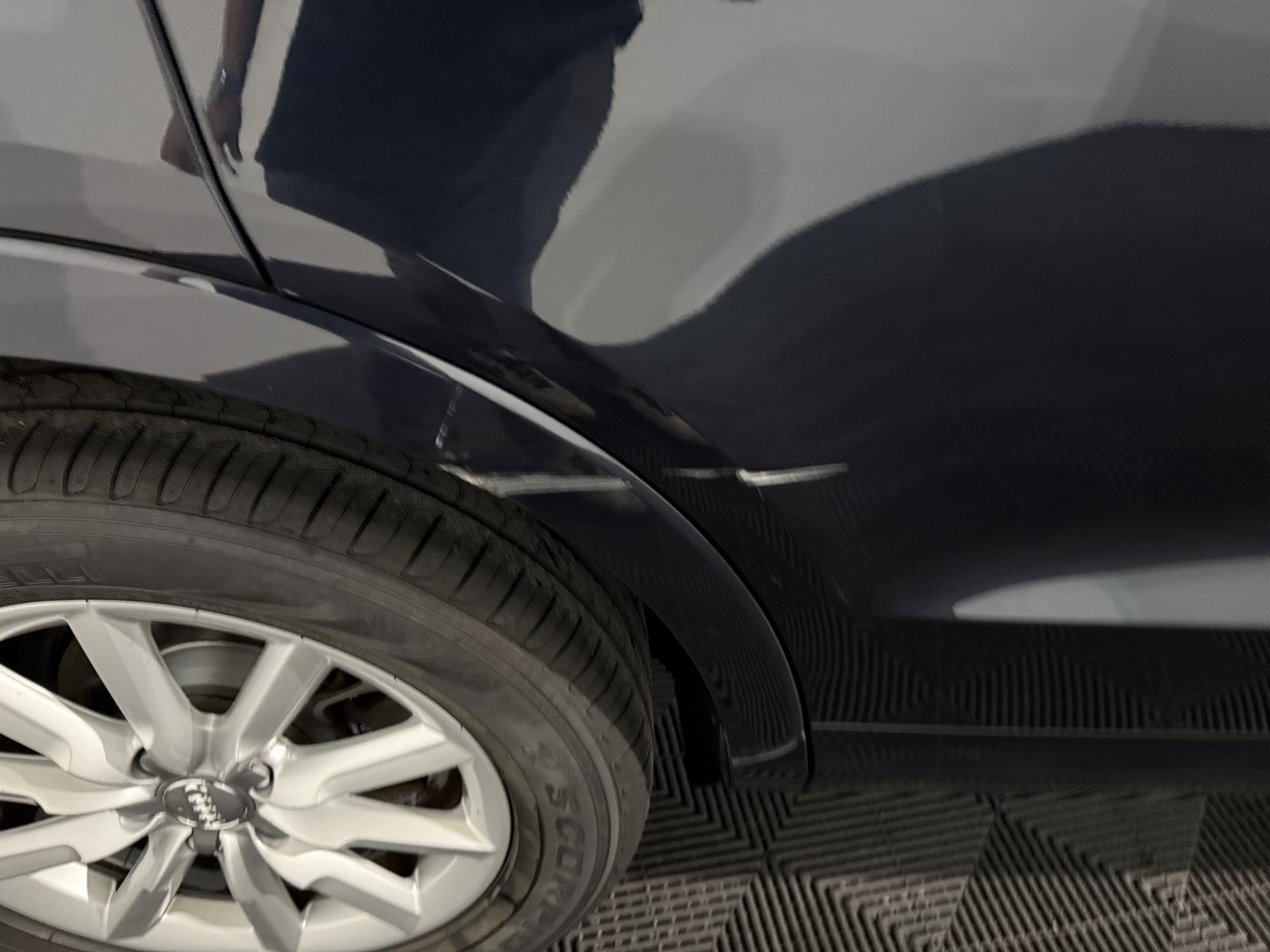 Audi | Q3 | 2.0 TFSI quattro Pro Line | 2012 | 206.736 km | 73TJL4 | Logisch - SUV: slika 5 Audi | Q3 | 2.0 TFSI quattro Pro Line | 2012 | 206.736 km | 73TJL4 | Logisch - SUV: slika 5