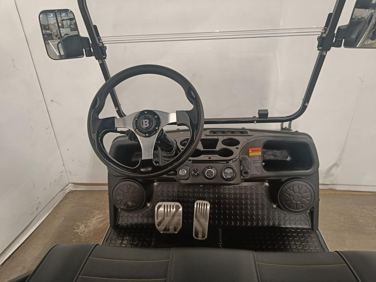 Bensel BSN 1000 2 Persoons Golfkar met Laadbak Zwart Nieuw - Voziček za golf: slika 5 Bensel BSN 1000 2 Persoons Golfkar met Laadbak Zwart Nieuw - Voziček za golf: slika 5