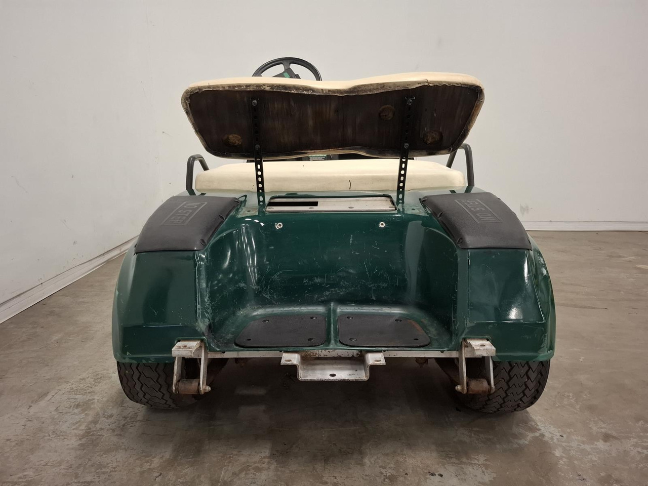 ClubCar DS 2 seater (1) A9747-622827 - Voziček za golf: slika 2 ClubCar DS 2 seater (1) A9747-622827 - Voziček za golf: slika 2