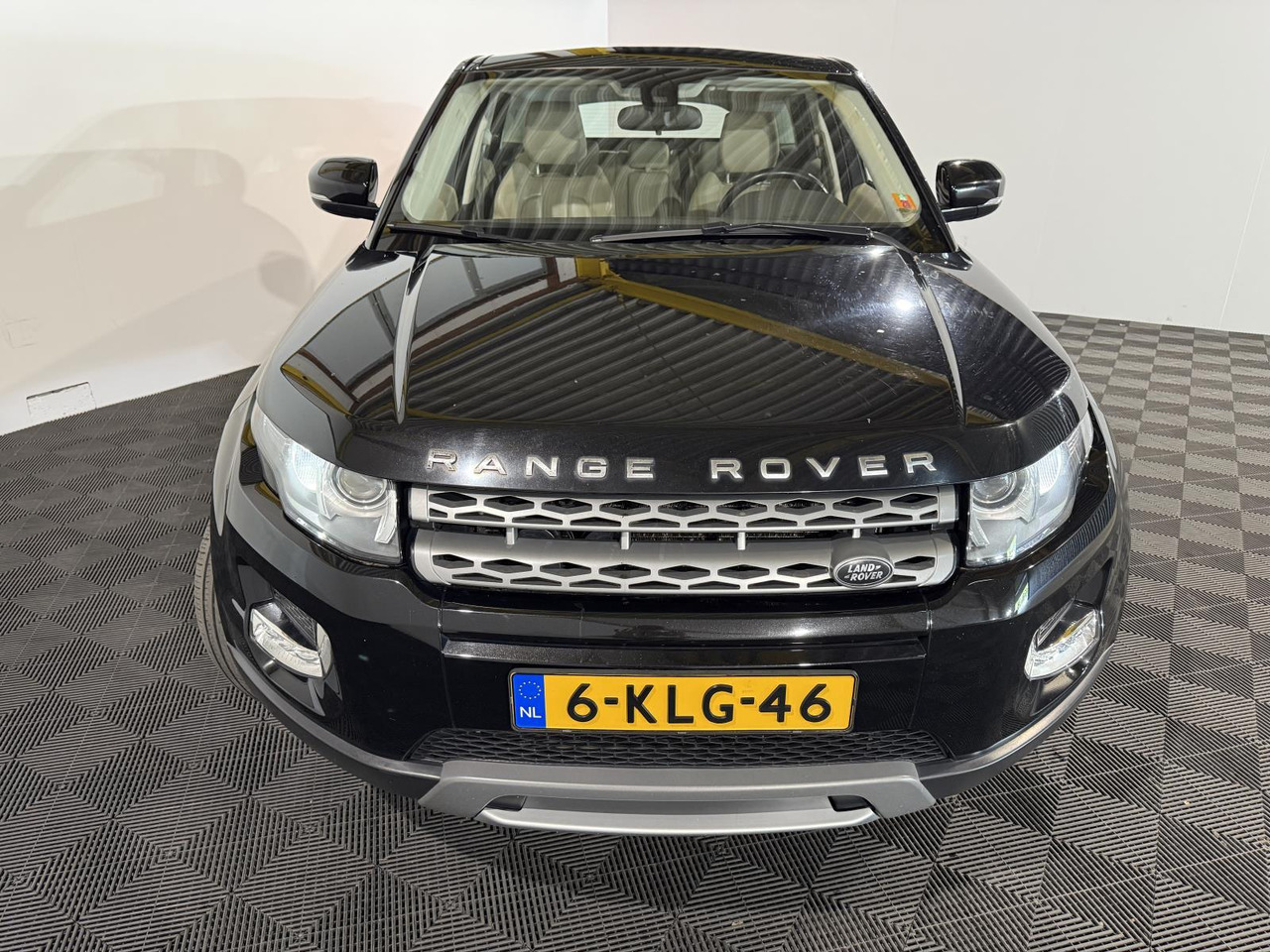 Land Rover Range Rover Evoque 2.2 TD4 4WD Pure | 2013 | 288.735 km | 6-KLG-46 - SUV: slika 2 Land Rover Range Rover Evoque 2.2 TD4 4WD Pure | 2013 | 288.735 km | 6-KLG-46 - SUV: slika 2