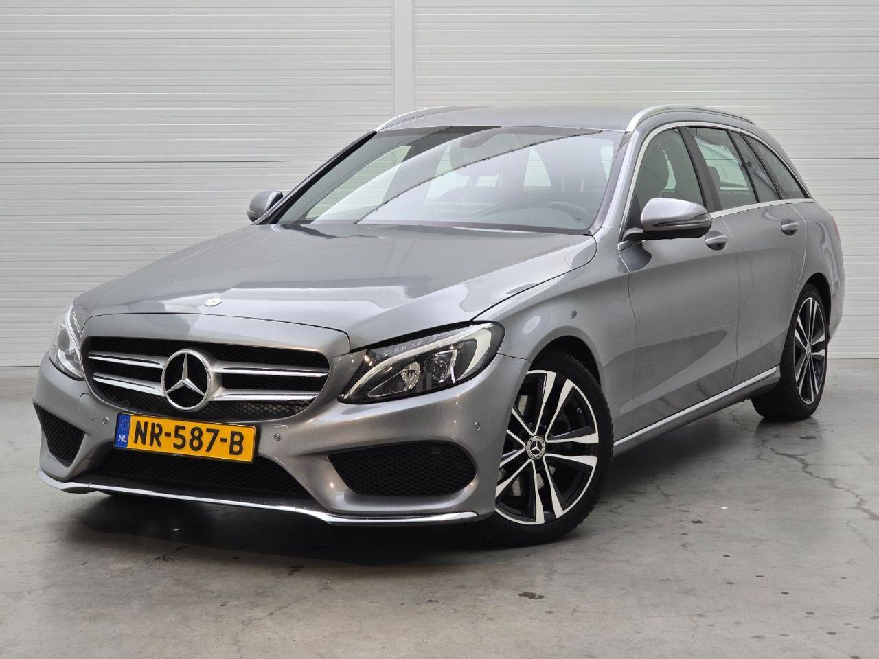 Mercedes - Benz C - klasse Estate 300 CDI HYBRID Lease Edition | 2017 | 212.178 km | Automaat | NR587B | NAP: Logisch - Avtomobil: slika 1 Mercedes - Benz C - klasse Estate 300 CDI HYBRID Lease Edition | 2017 | 212.178 km | Automaat | NR587B | NAP: Logisch - Avtomobil: slika 1