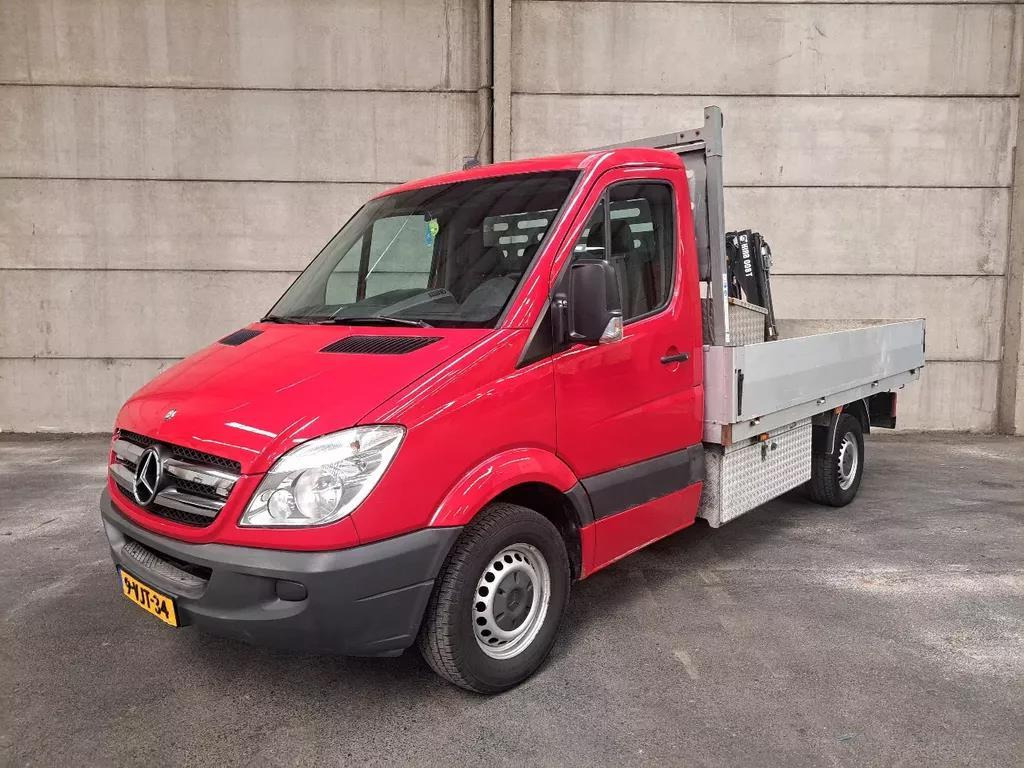 Mercedes-Benz Sprinter 313 2.2 CDI AUT Open laadbak met Hiab 008T kraan 9-VJT-34 213.086 km - Dostavno vozilo s kesonom: slika 1 Mercedes-Benz Sprinter 313 2.2 CDI AUT Open laadbak met Hiab 008T kraan 9-VJT-34 213.086 km - Dostavno vozilo s kesonom: slika 1