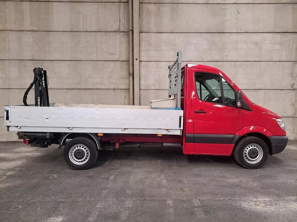 Mercedes-Benz Sprinter 313 CDI 2.2 AUT 2010 213.086 km Open laadbak met Hiab 008T kraan 9-VJT-34 - Dostavno vozilo s kesonom: slika 4 Mercedes-Benz Sprinter 313 CDI 2.2 AUT 2010 213.086 km Open laadbak met Hiab 008T kraan 9-VJT-34 - Dostavno vozilo s kesonom: slika 4