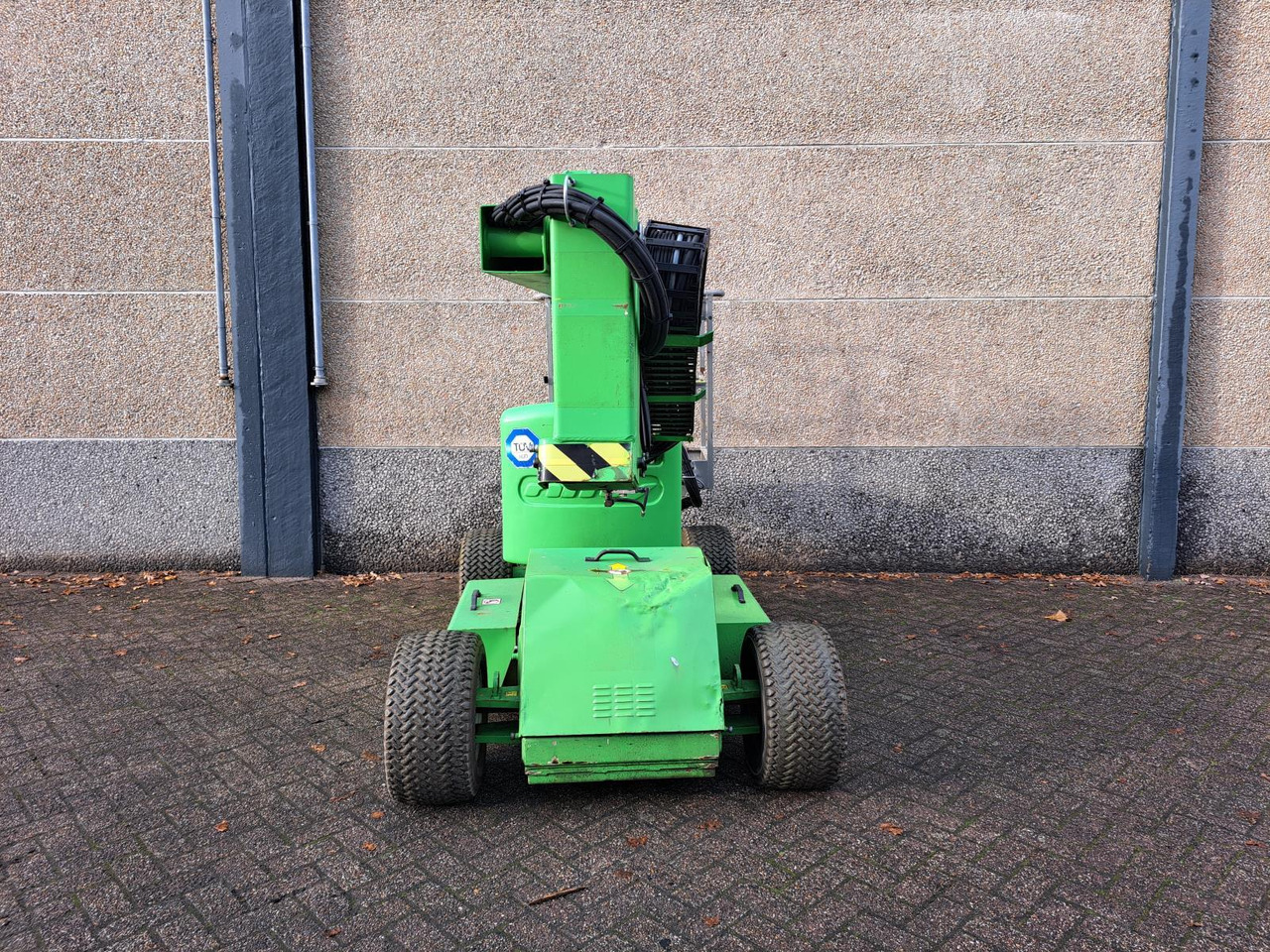 Niftylift HR12 Telescoophoogwerker DE Bi-Energy/Hybride 2WD 12m 2017 - Dvižna ploščad: slika 5 Niftylift HR12 Telescoophoogwerker DE Bi-Energy/Hybride 2WD 12m 2017 - Dvižna ploščad: slika 5