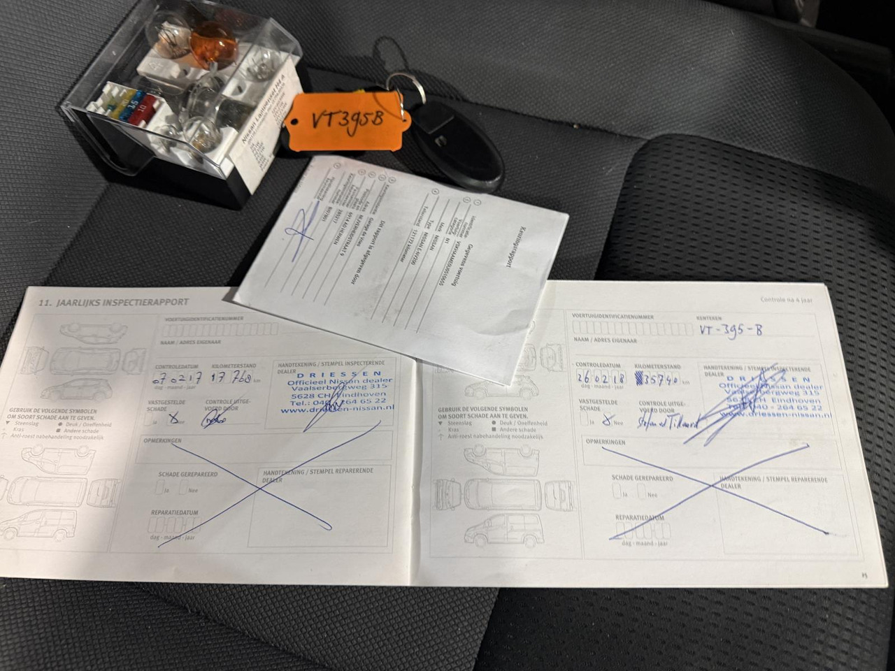 Nissan | e-NV200 | Optima | 2016 | 127.008 km | VT395B | Logisch - Mali kombi, Električno dostavno vozilo: slika 4 Nissan | e-NV200 | Optima | 2016 | 127.008 km | VT395B | Logisch - Mali kombi, Električno dostavno vozilo: slika 4