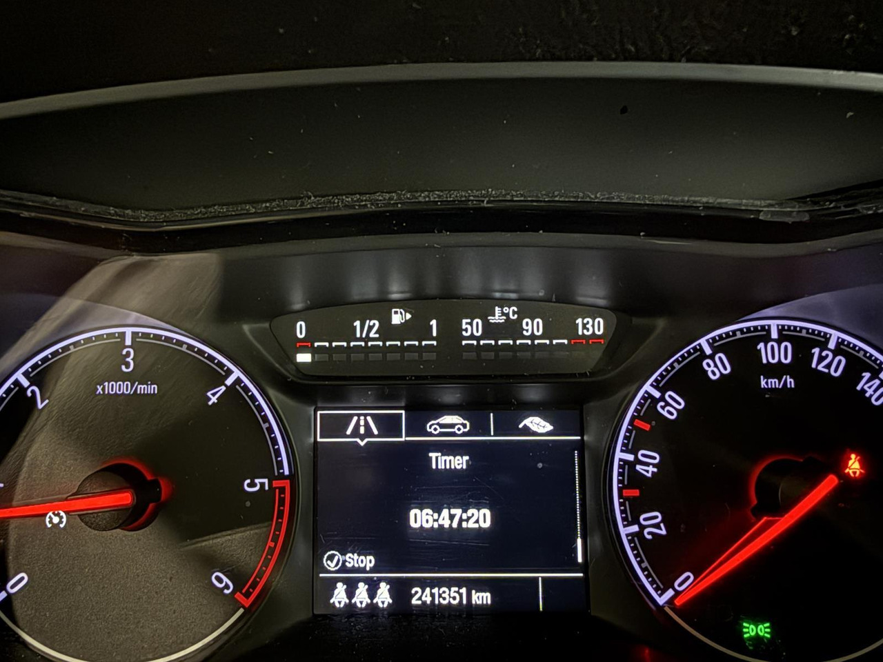 Opel | Corsa | 1.3 CDTI Color Edition | 2016 | 241.351 km | TZ774B | Geen oordeel - Kombilimuzina: slika 4 Opel | Corsa | 1.3 CDTI Color Edition | 2016 | 241.351 km | TZ774B | Geen oordeel - Kombilimuzina: slika 4