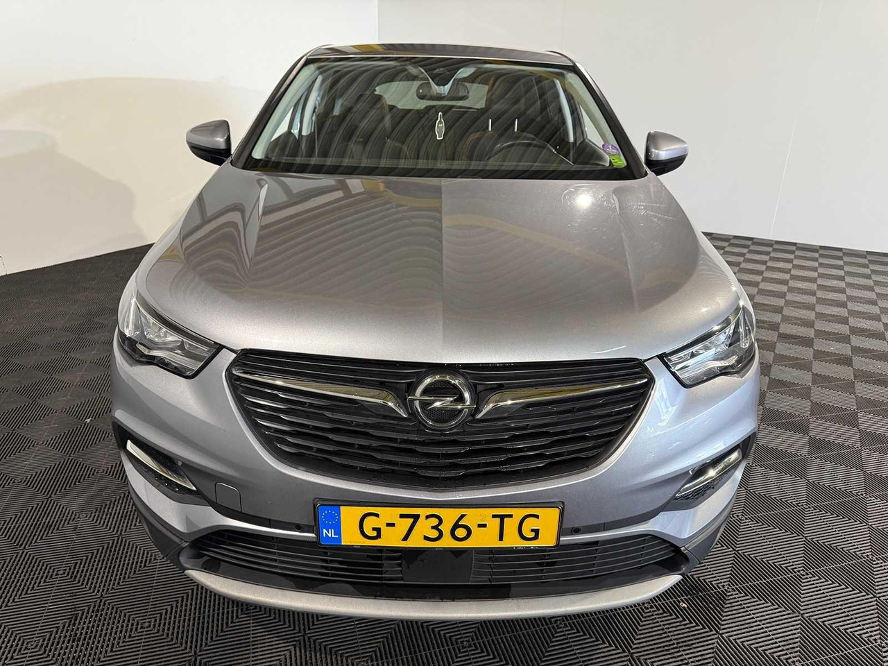 Opel Grandland X 1.2 Turbo Business Executive 2019 200.645 km G-736-TG - Avtomobil: slika 2 Opel Grandland X 1.2 Turbo Business Executive 2019 200.645 km G-736-TG - Avtomobil: slika 2