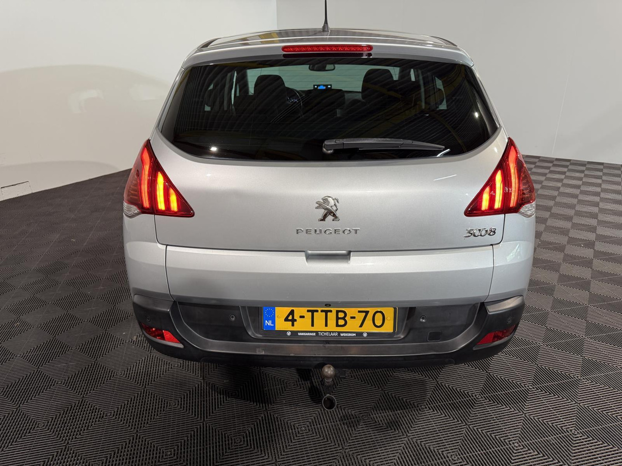 Peugeot 3008 1.6 THP Active | 2014 | 199.032 km | 4-TTB-70 - SUV: slika 3 Peugeot 3008 1.6 THP Active | 2014 | 199.032 km | 4-TTB-70 - SUV: slika 3