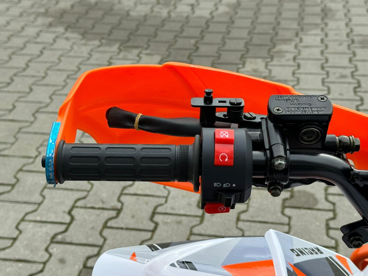 Quad UltraMotocross 125cc (oranje) - Štirikolesnik: slika 3 Quad UltraMotocross 125cc (oranje) - Štirikolesnik: slika 3