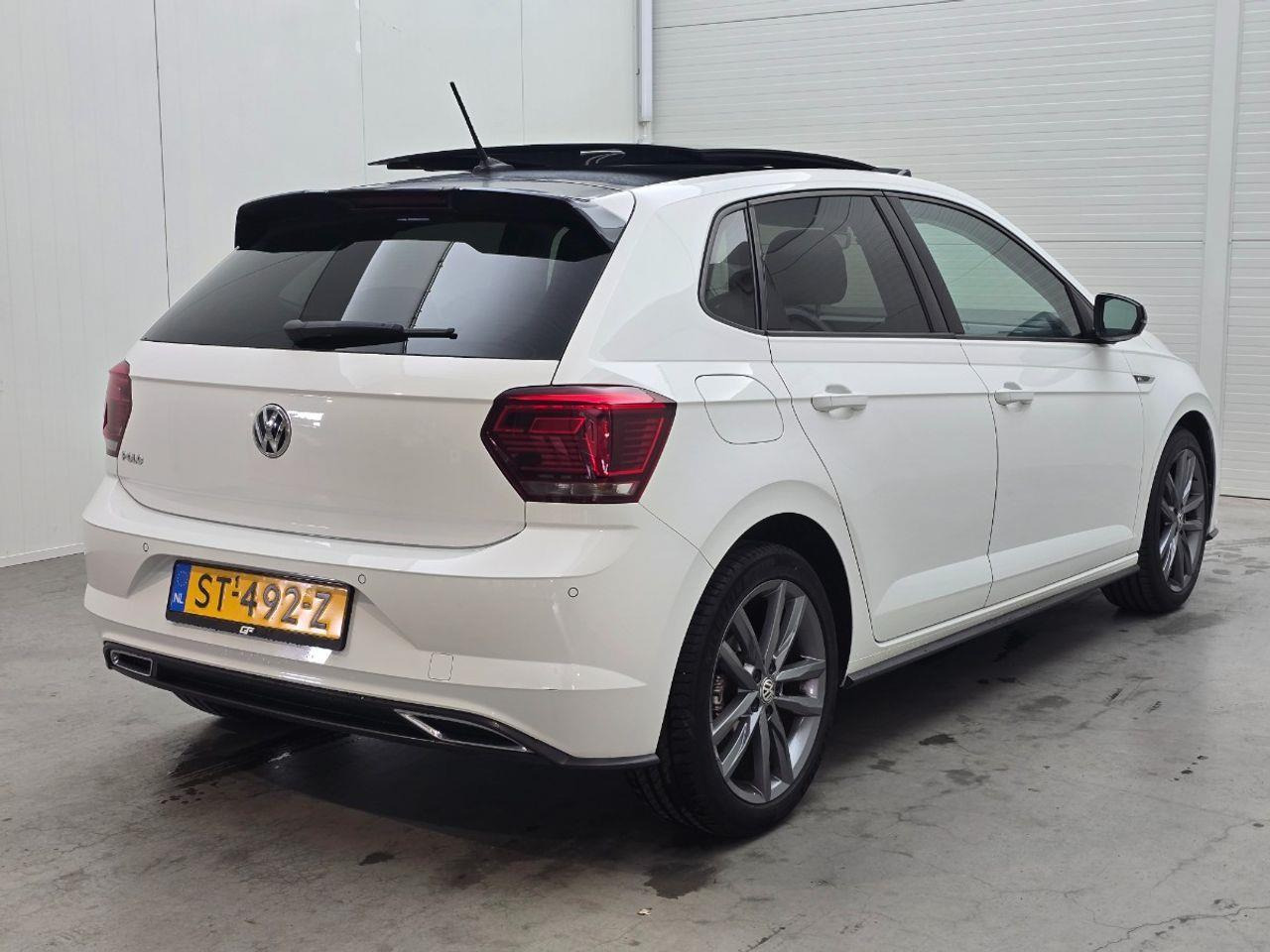 Volkswagen Polo 1.0 TSI Highline | 2018 | 172.540 km | ST492Z | NAP: Logisch - Kombilimuzina: slika 4 Volkswagen Polo 1.0 TSI Highline | 2018 | 172.540 km | ST492Z | NAP: Logisch - Kombilimuzina: slika 4