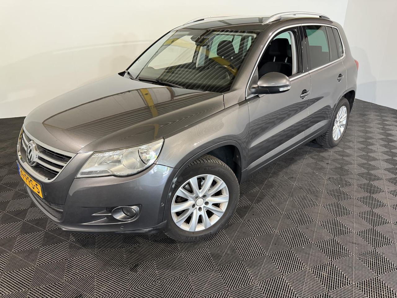 Volkswagen Tiguan 1.4 TSI Sport&Style 99-PPS-5 266.257 km - Avtomobil: slika 1 Volkswagen Tiguan 1.4 TSI Sport&Style 99-PPS-5 266.257 km - Avtomobil: slika 1