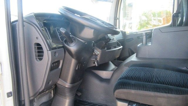 Mercedes-Benz 1527L Pr.Pl.LBW km 31.000 - Tovornjak s ponjavo: slika 4 Mercedes-Benz 1527L Pr.Pl.LBW km 31.000 - Tovornjak s ponjavo: slika 4