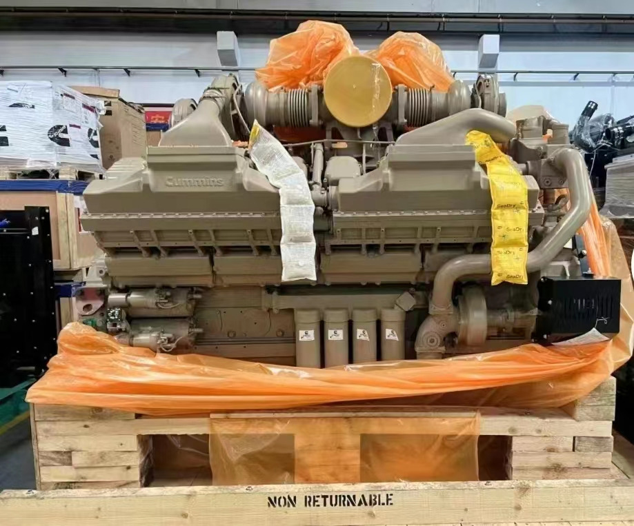 Cummins QSK60-G7 - Motor: slika 1 Cummins QSK60-G7 - Motor: slika 1