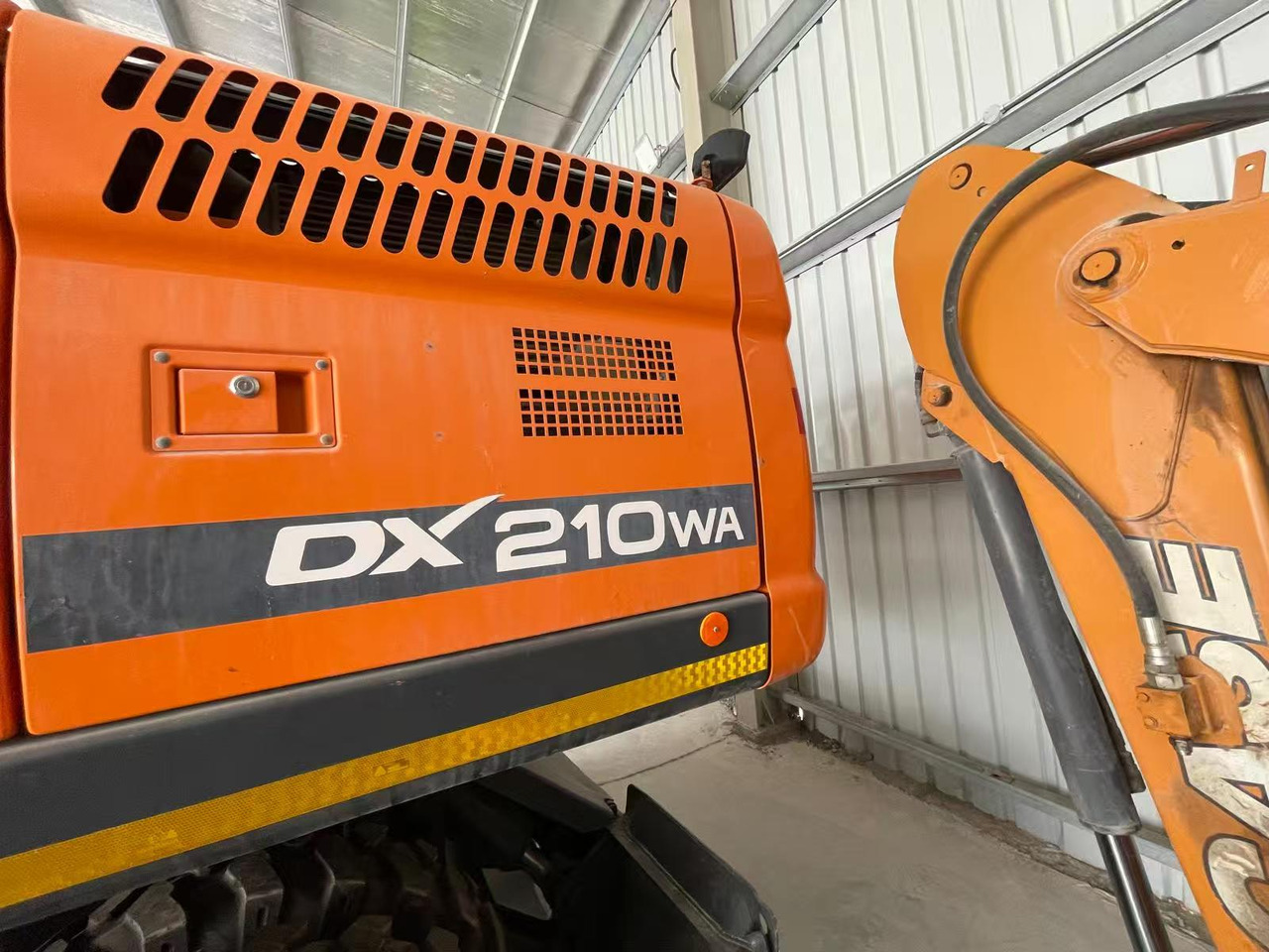 DOOSAN DX210 - Bager na kolesih: slika 3 DOOSAN DX210 - Bager na kolesih: slika 3