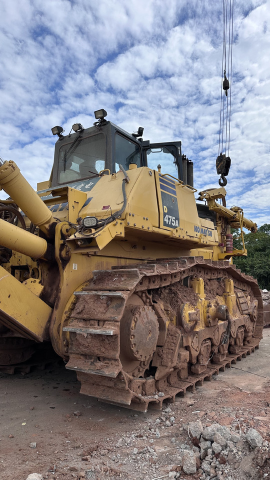 KOMATSU D475A-5EO - Orodje/ Oprema: slika 5 KOMATSU D475A-5EO - Orodje/ Oprema: slika 5