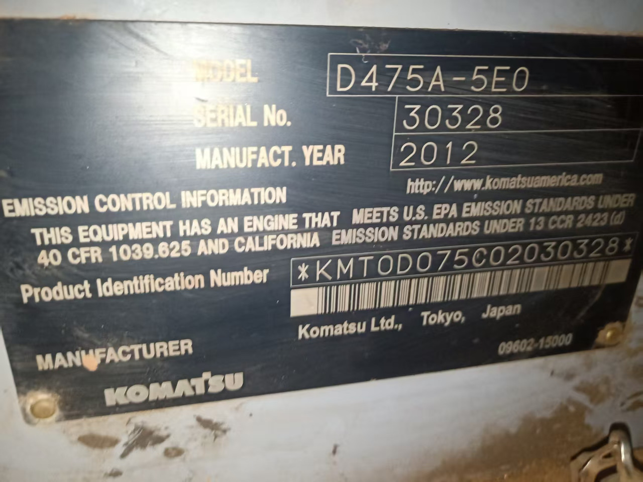 KOMATSU D475A-5EO - Orodje/ Oprema: slika 1 KOMATSU D475A-5EO - Orodje/ Oprema: slika 1