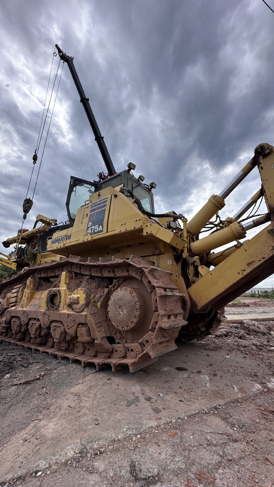 KOMATSU D475A-5EO - Orodje/ Oprema: slika 2 KOMATSU D475A-5EO - Orodje/ Oprema: slika 2