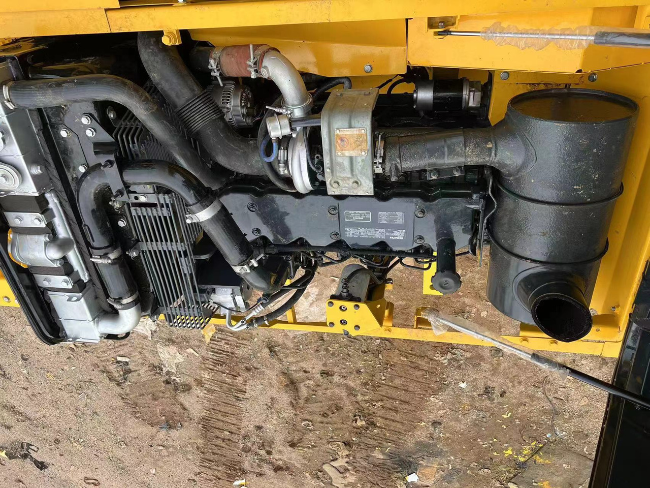 Komatsu PC200-7 - Bager goseničar: slika 4 Komatsu PC200-7 - Bager goseničar: slika 4