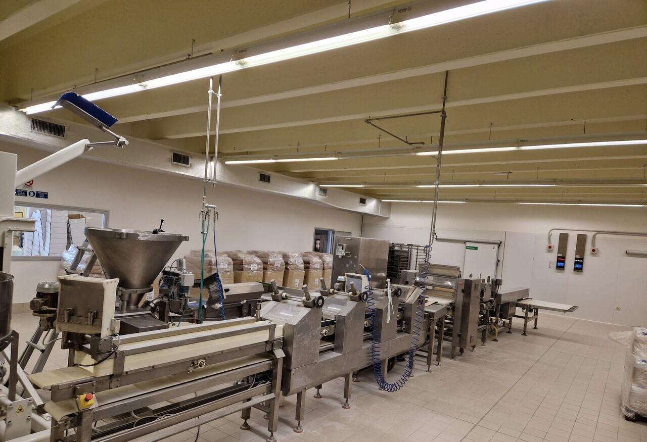 KOMAR linija za laminiranje - Pekarska oprema: slika 1 KOMAR linija za laminiranje - Pekarska oprema: slika 1