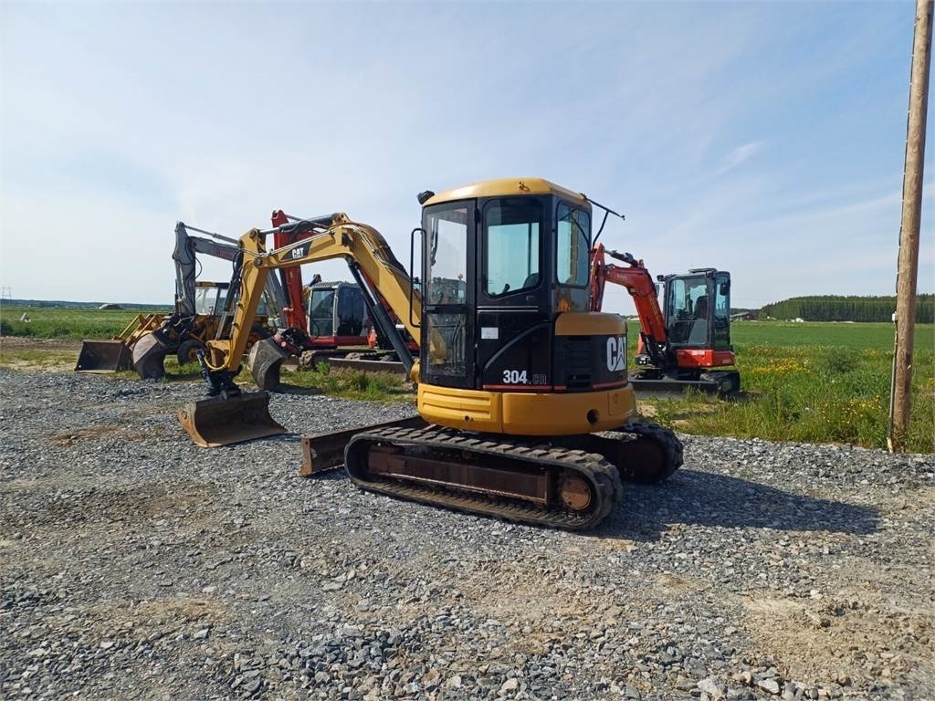 CAT 304cr Kallistuvalla liittimellä - Mini bager: slika 3 CAT 304cr Kallistuvalla liittimellä - Mini bager: slika 3