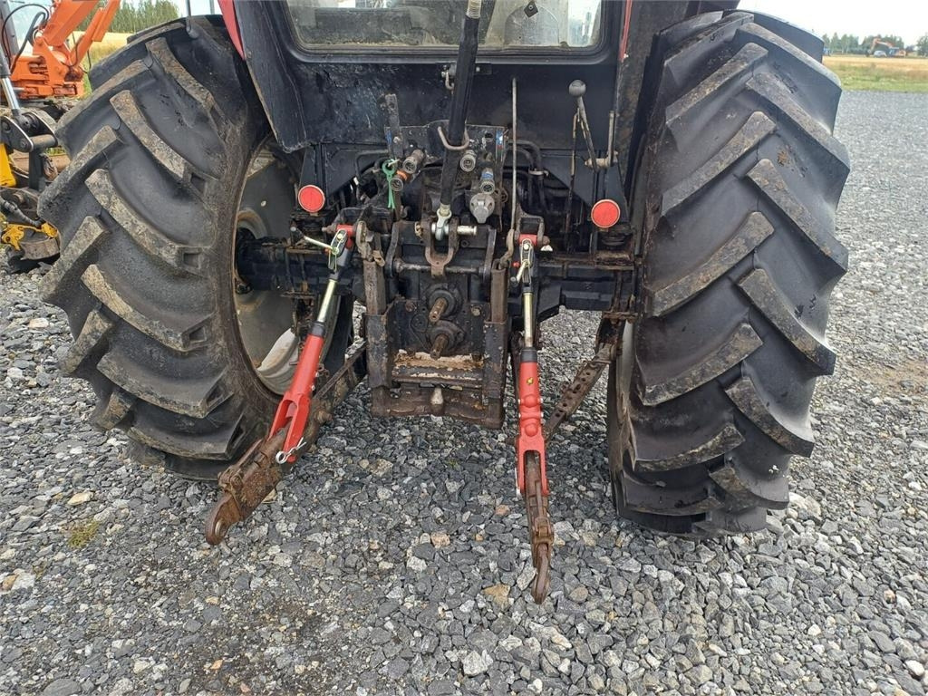 Traktor Case IH 685XL Hyvät renkaat.: slika 9 Traktor Case IH 685XL Hyvät renkaat.: slika 9